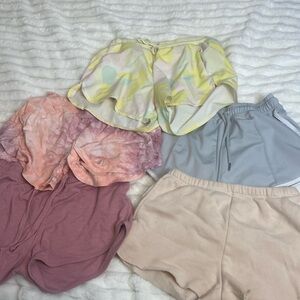 Girls lot of shorts size 10-12